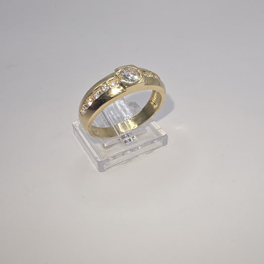 WEDDING BAND RING 10K