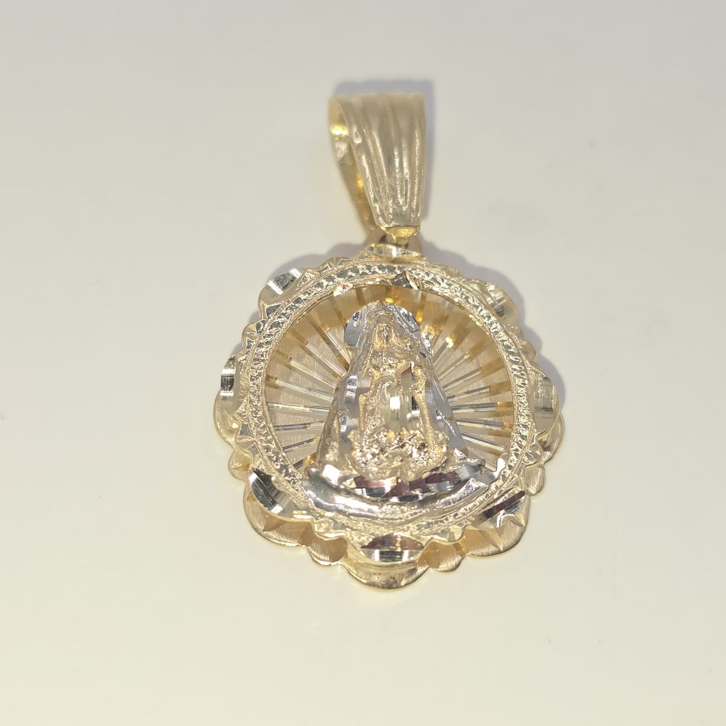 VIRGEN PENDANT 10K