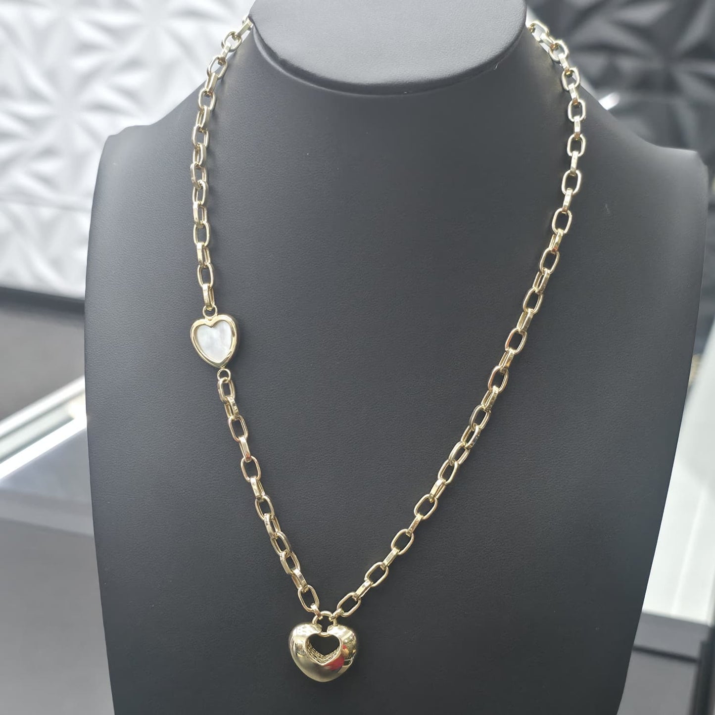 HEART NECKLACE 10K