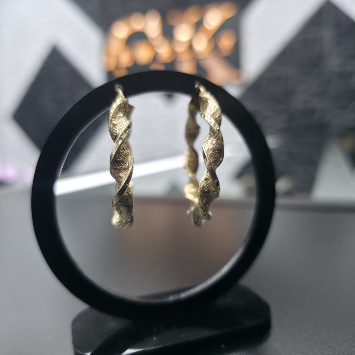 HOOP EARRING 10K