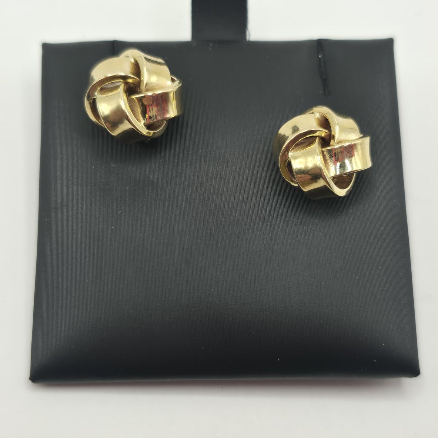 KNOT STUD EARRING 10K