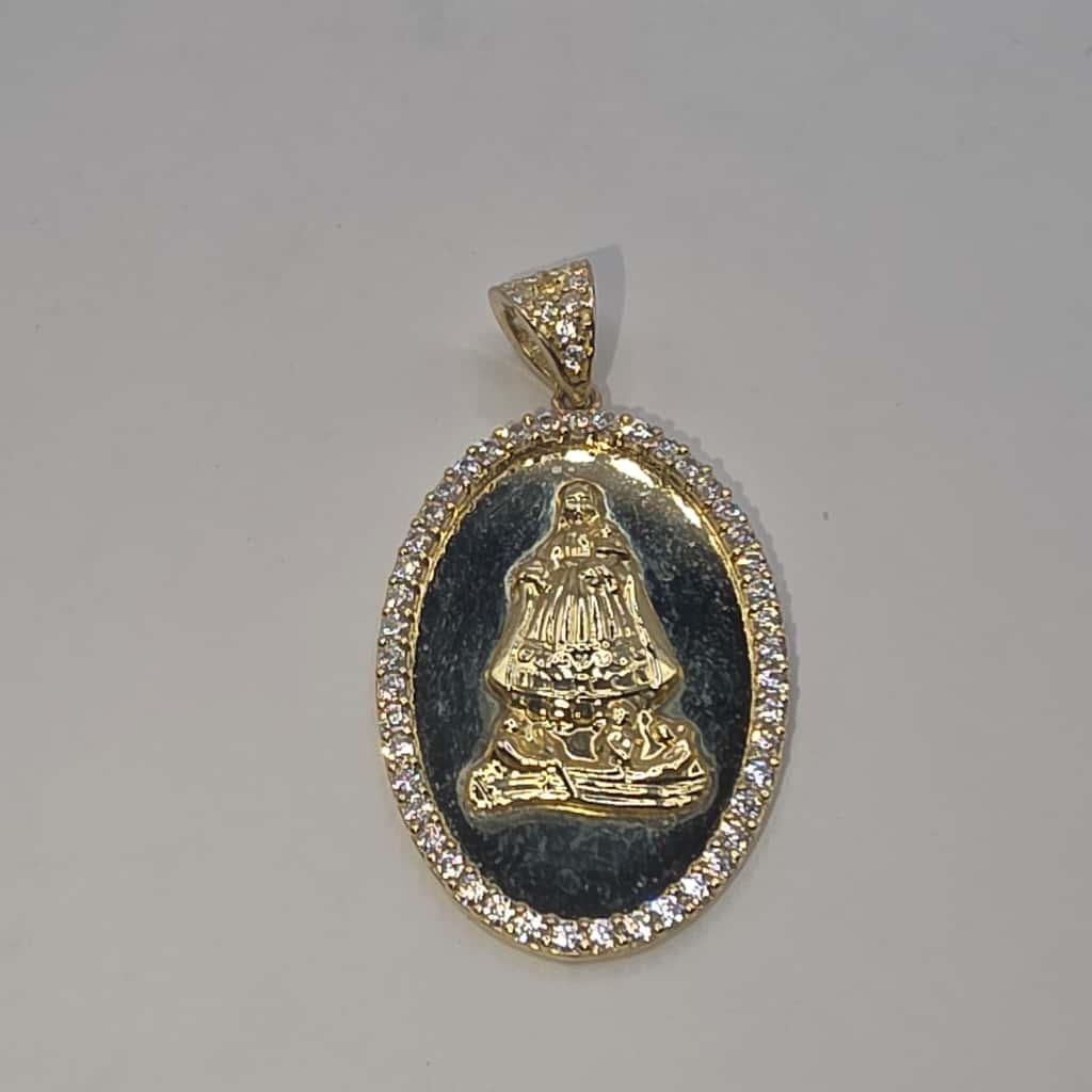 VIRGEN DE LA CARIDAD PENDANT 10K