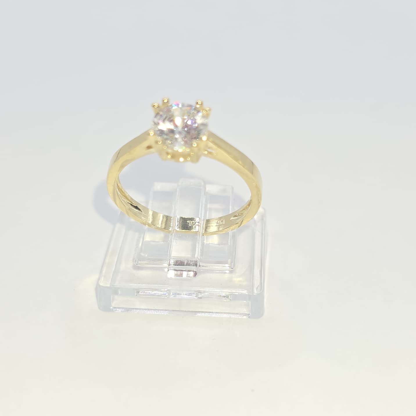 ENGAGEMENT RING 10K