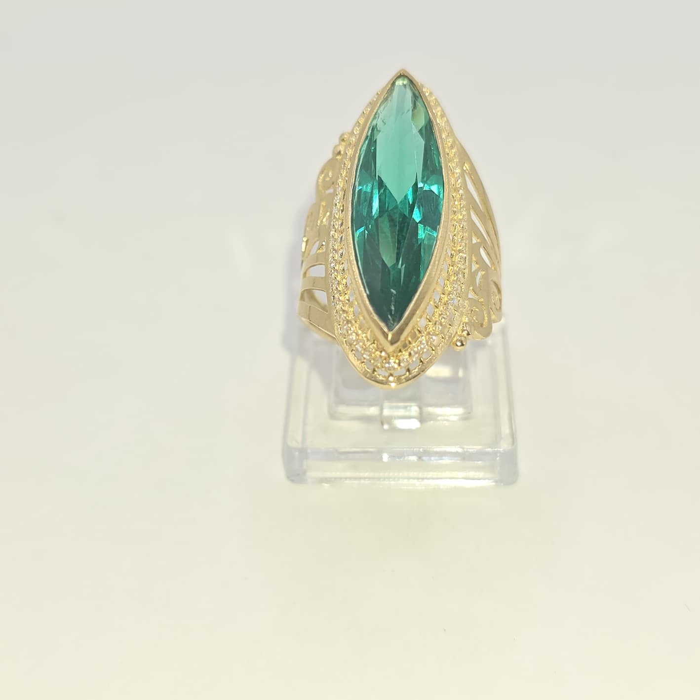 WOMAN RING 10K