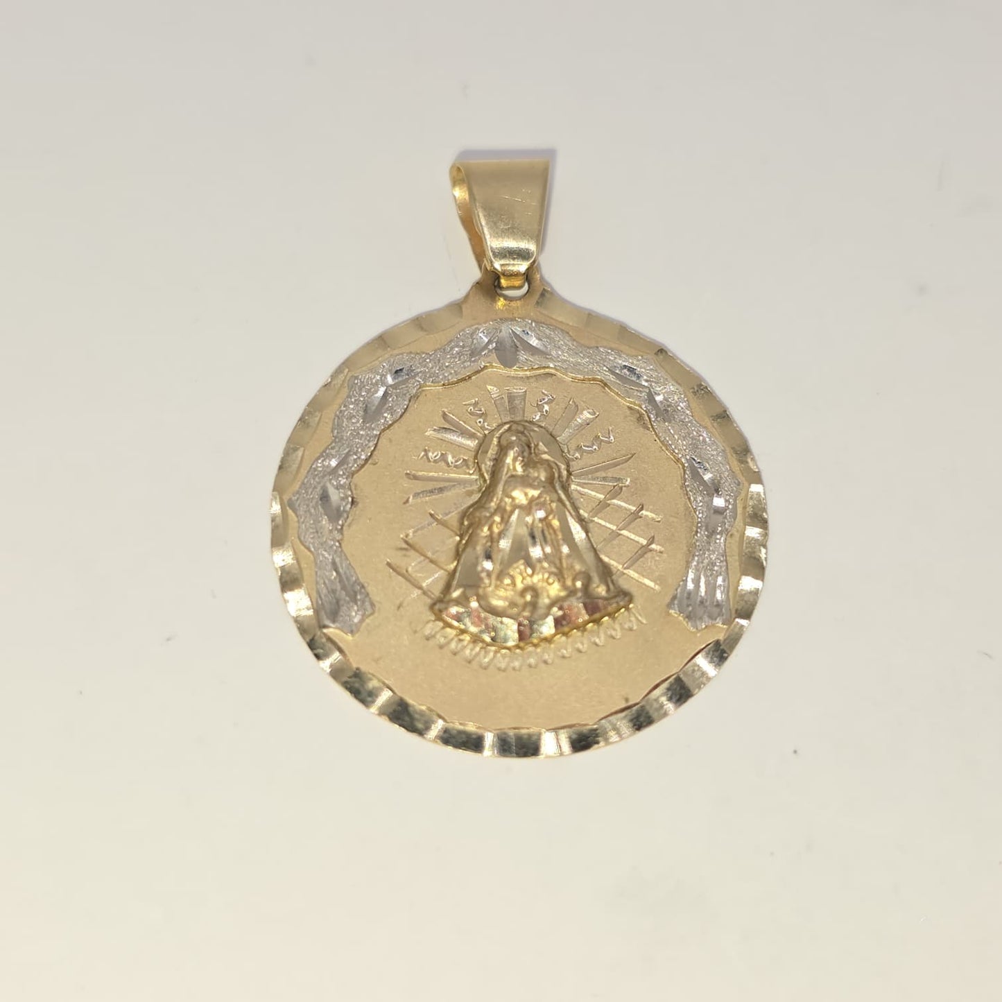 VIRGEN PENDANT 10K