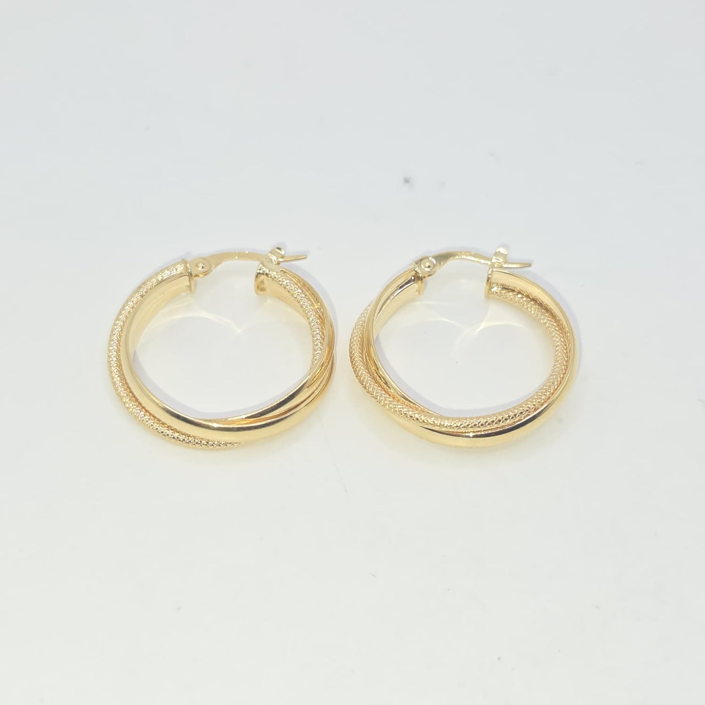 HOOP EARRING 10K