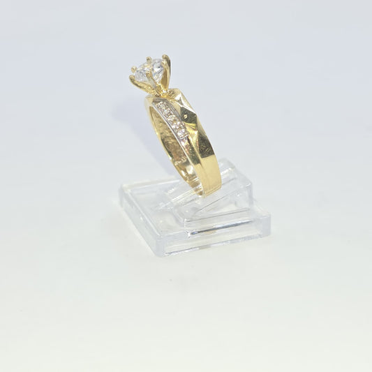 ENGAGEMENT RING 10K