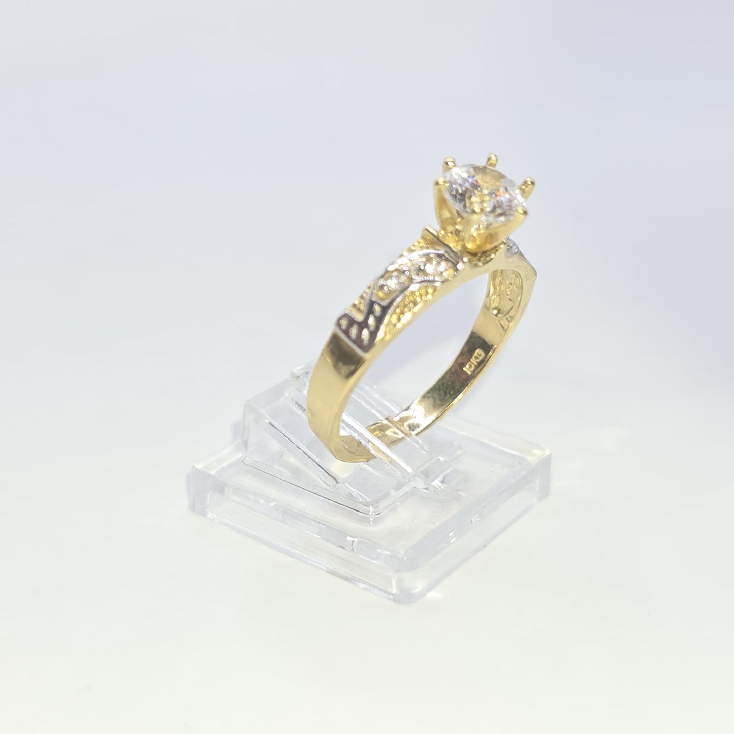 ENGAGEMENT RING 10K