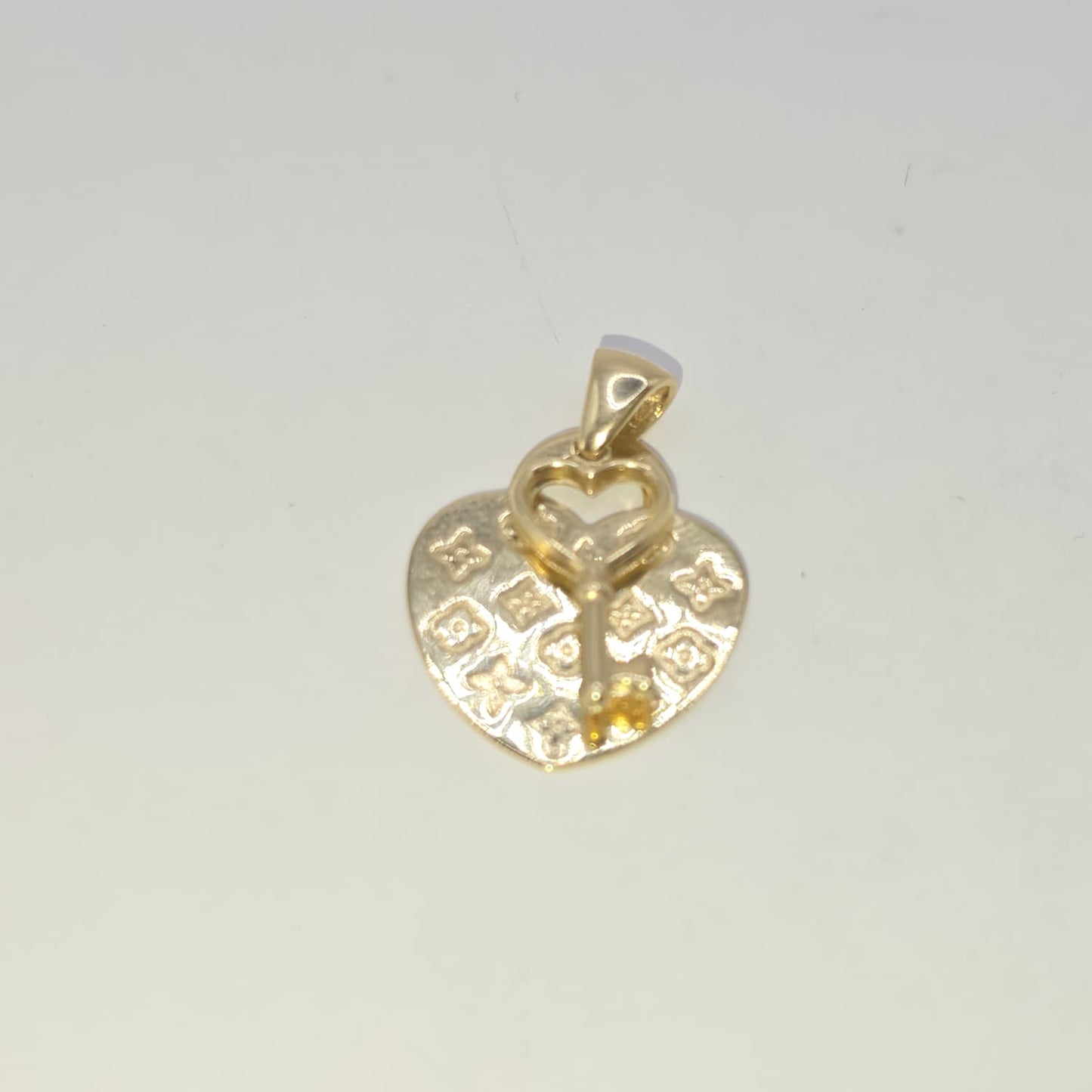 HEART PENDANT 10K