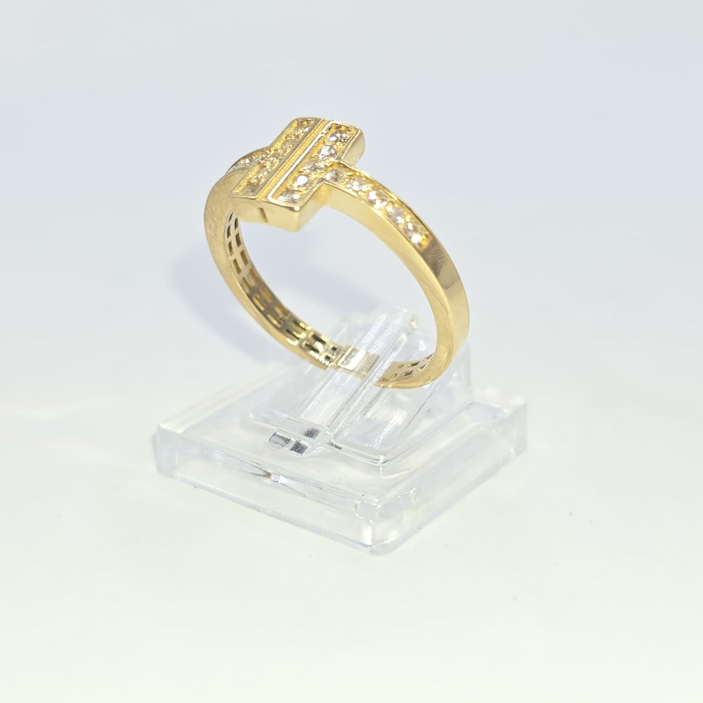 WEDDING BAND 10K