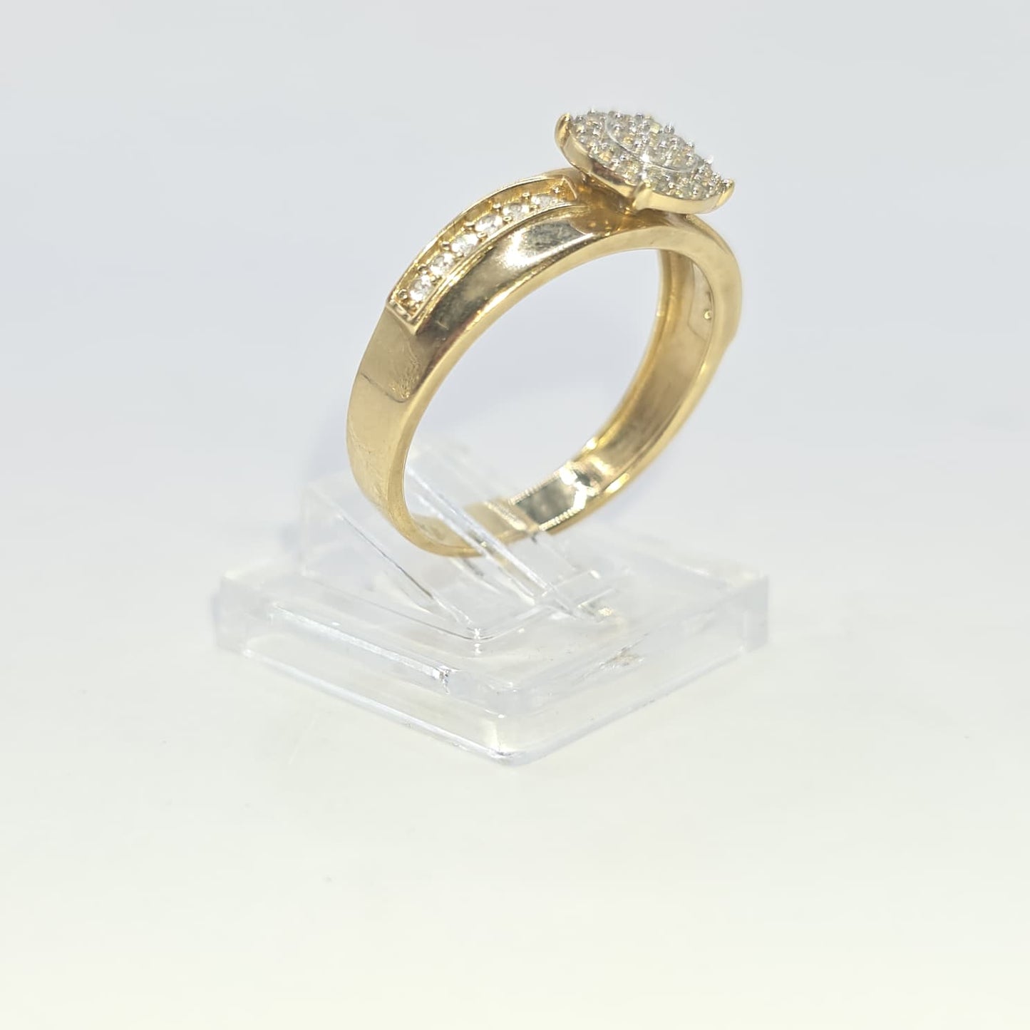 ENGAGEMENT RING 10K