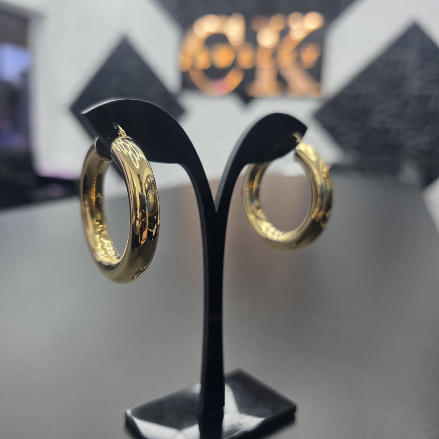 HOOP EARRING 10K
