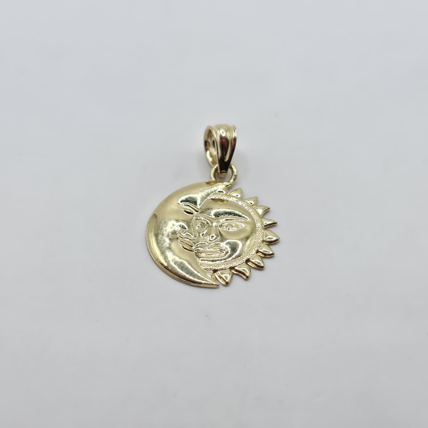PENDANT 10K