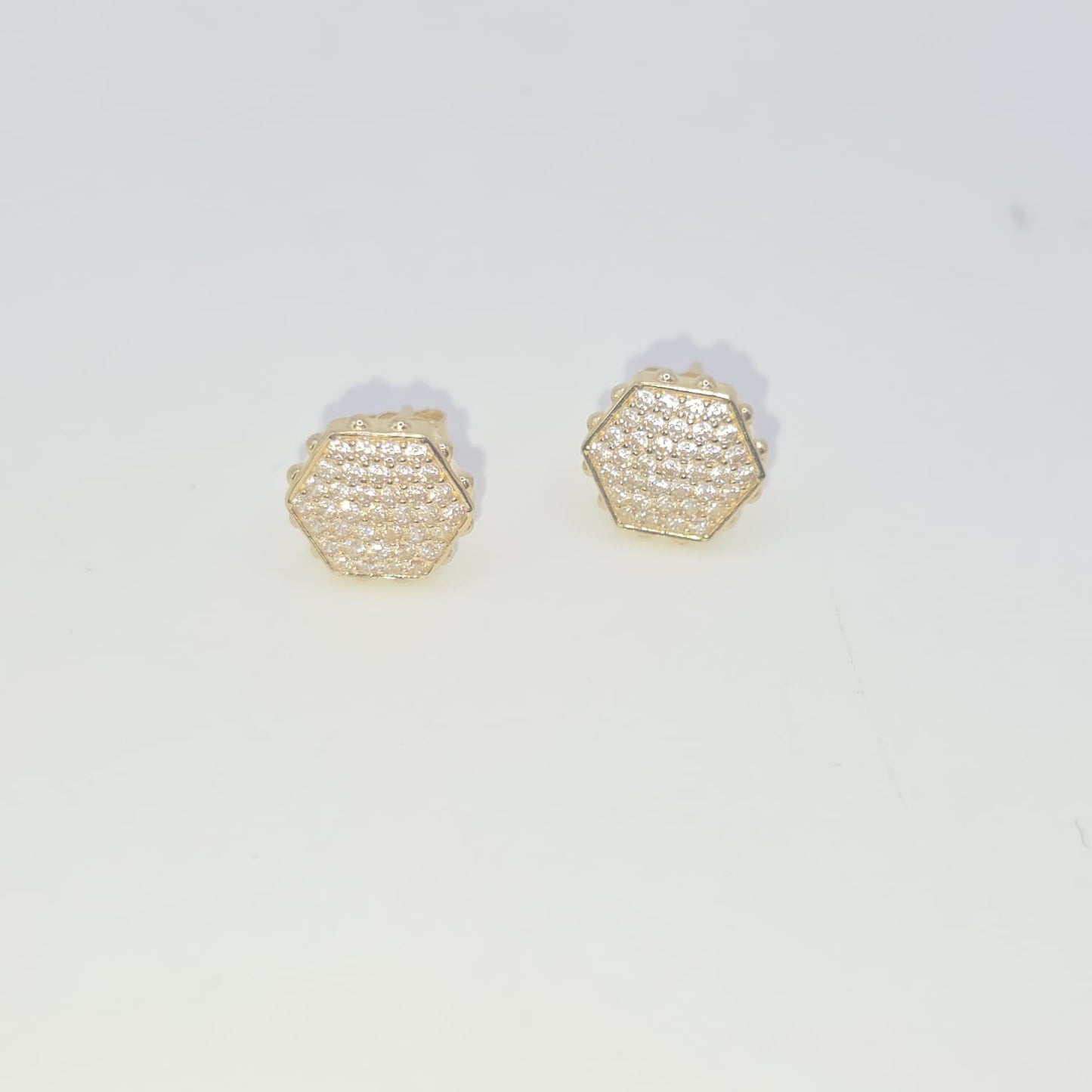 STUD EARRING 10