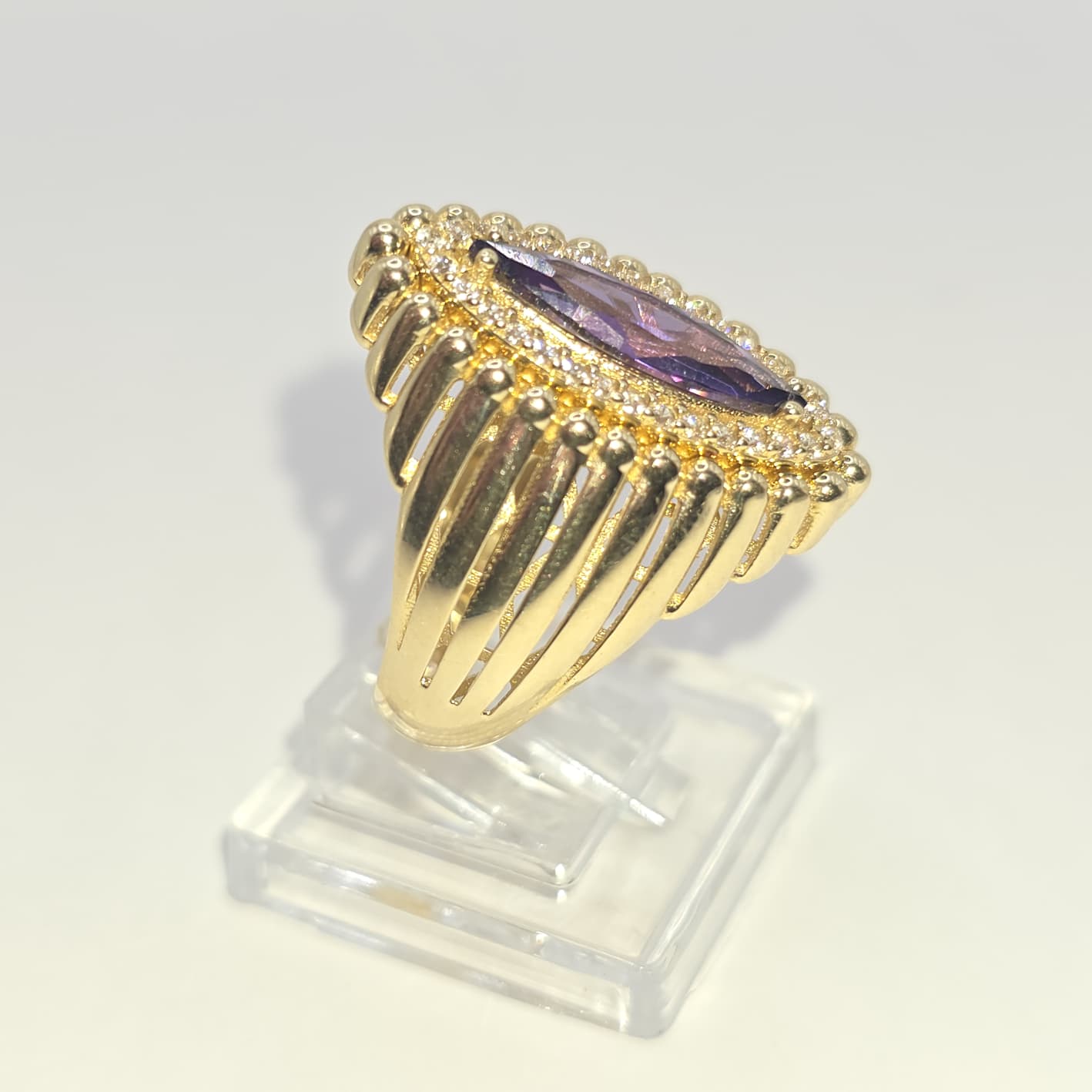 WOMAN RING 10K
