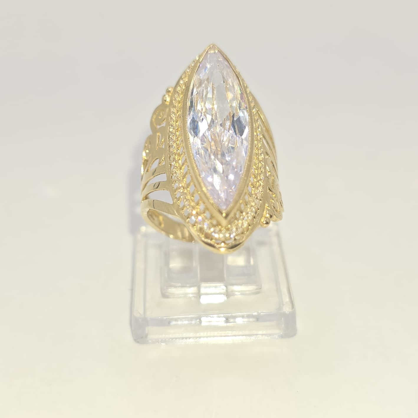 WOMAN RING 10K
