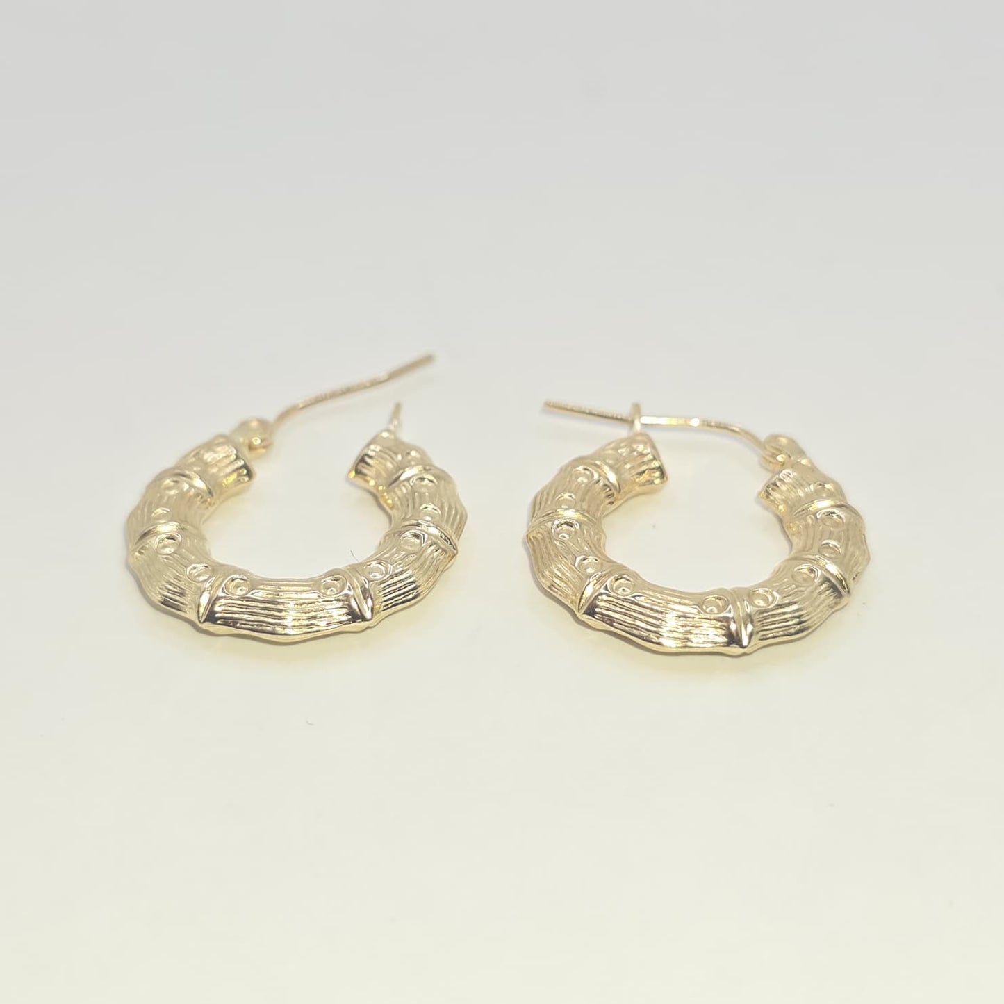 HOOP EARRING 10K