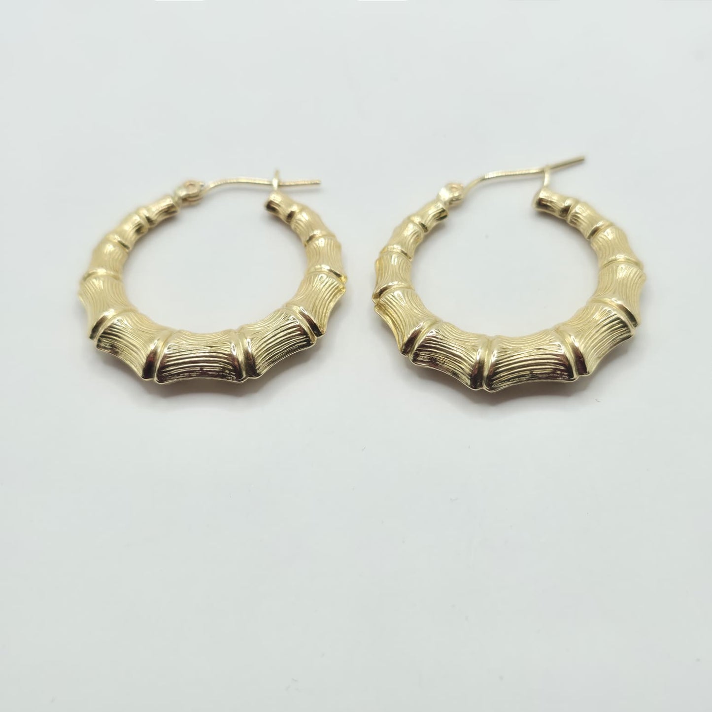 HOOP EARRING 10K