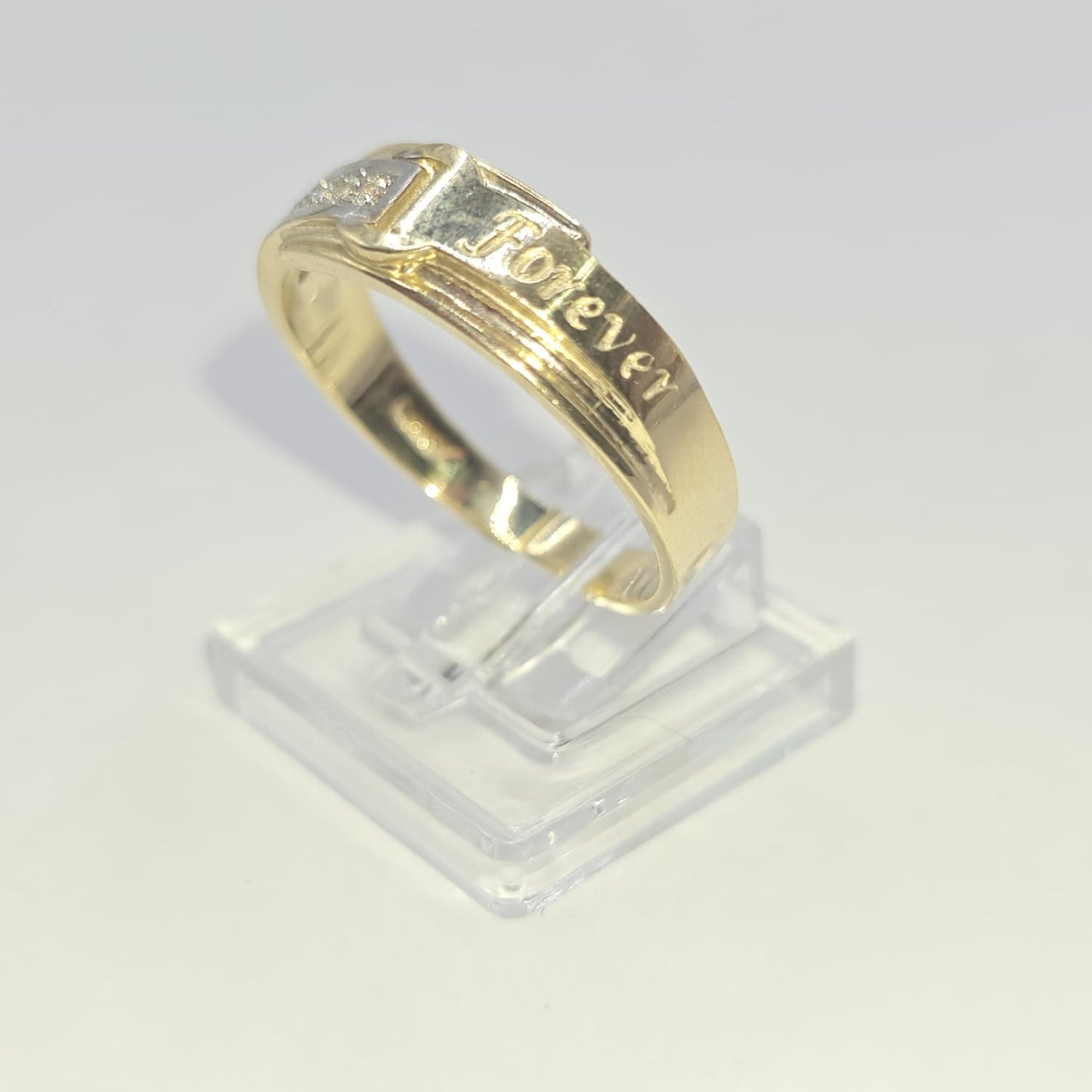 WEDDING BAND RING 10K