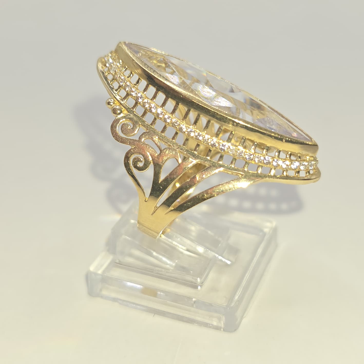 WOMAN RING 10K