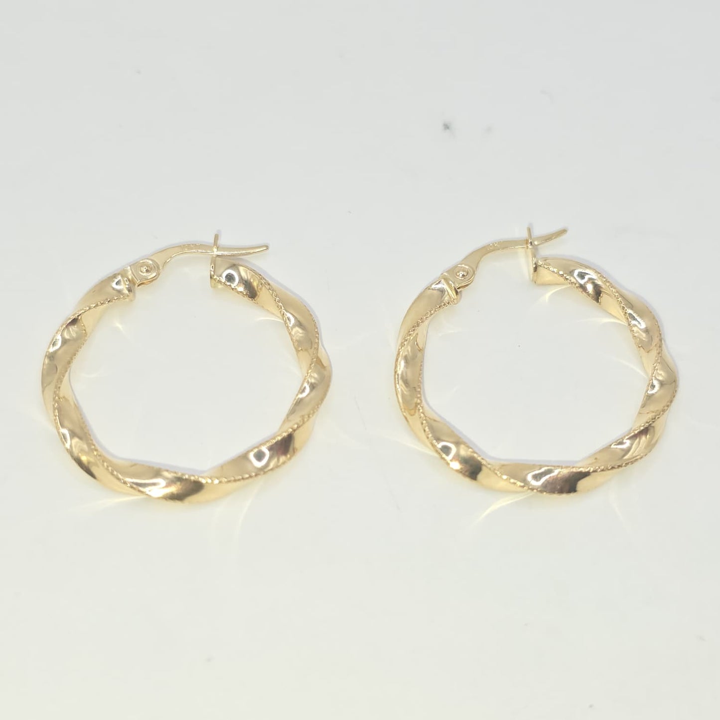 HOOP EARRING 10K