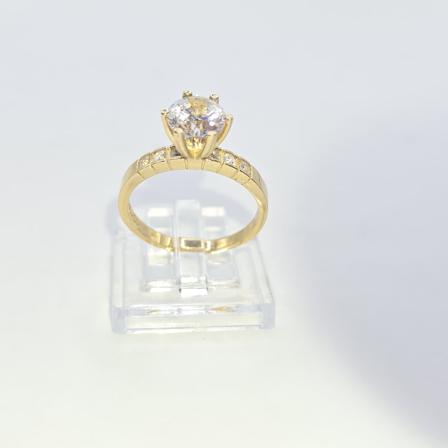 ENGAGEMENT RING 10K