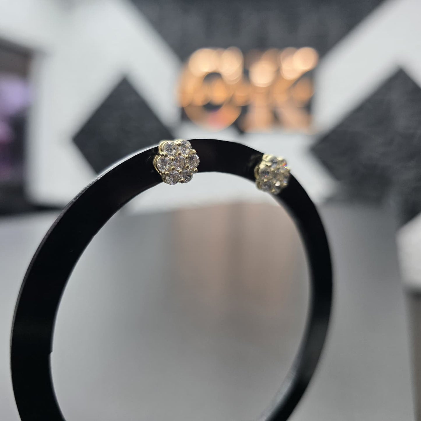 STUD EARRING 10K