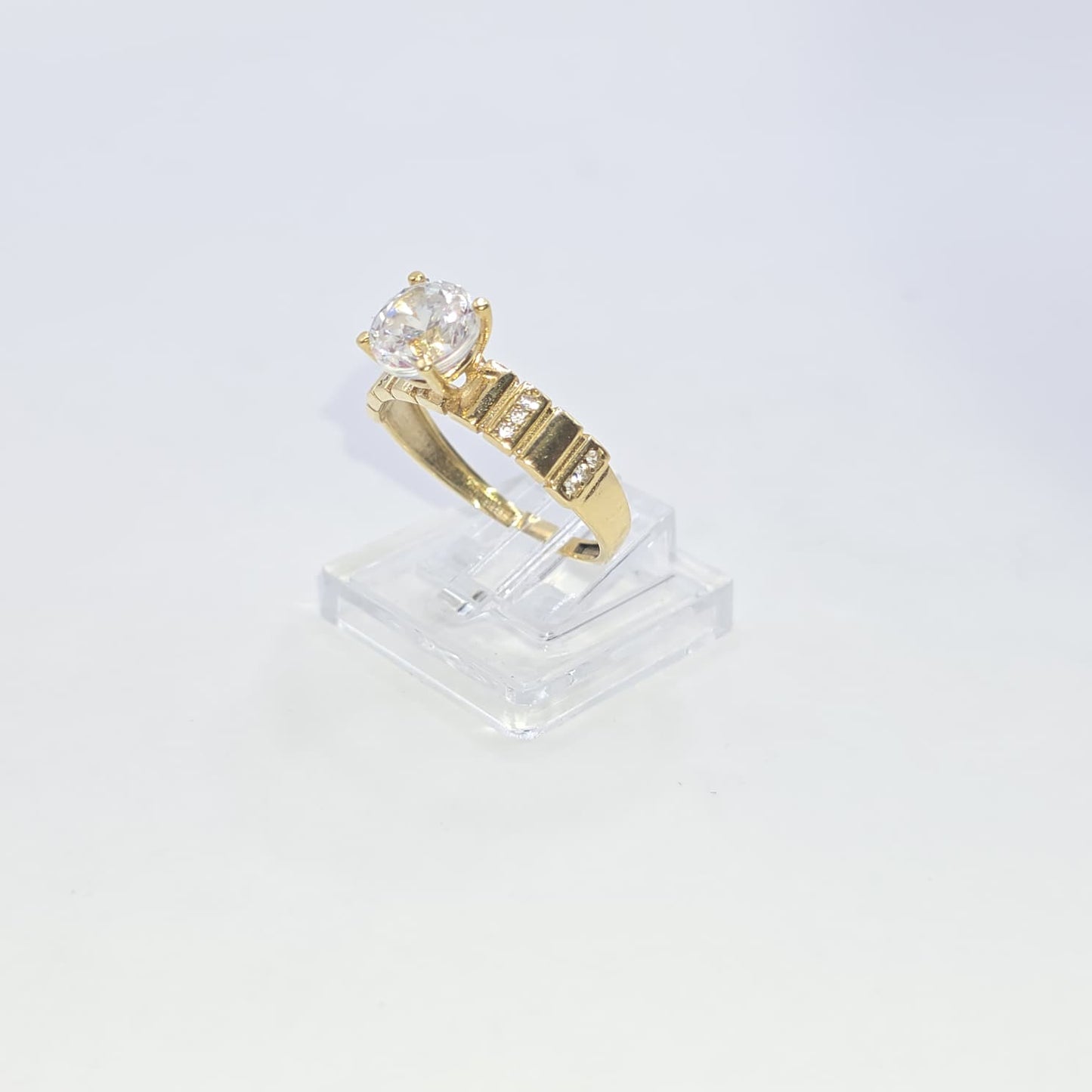 ENGAGEMENT RING 10K