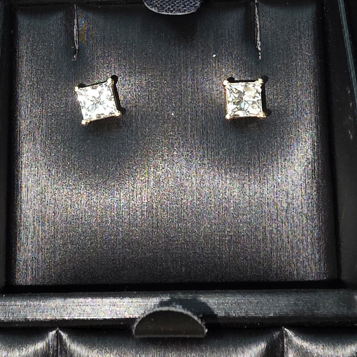 DIAMON EARRING 14K