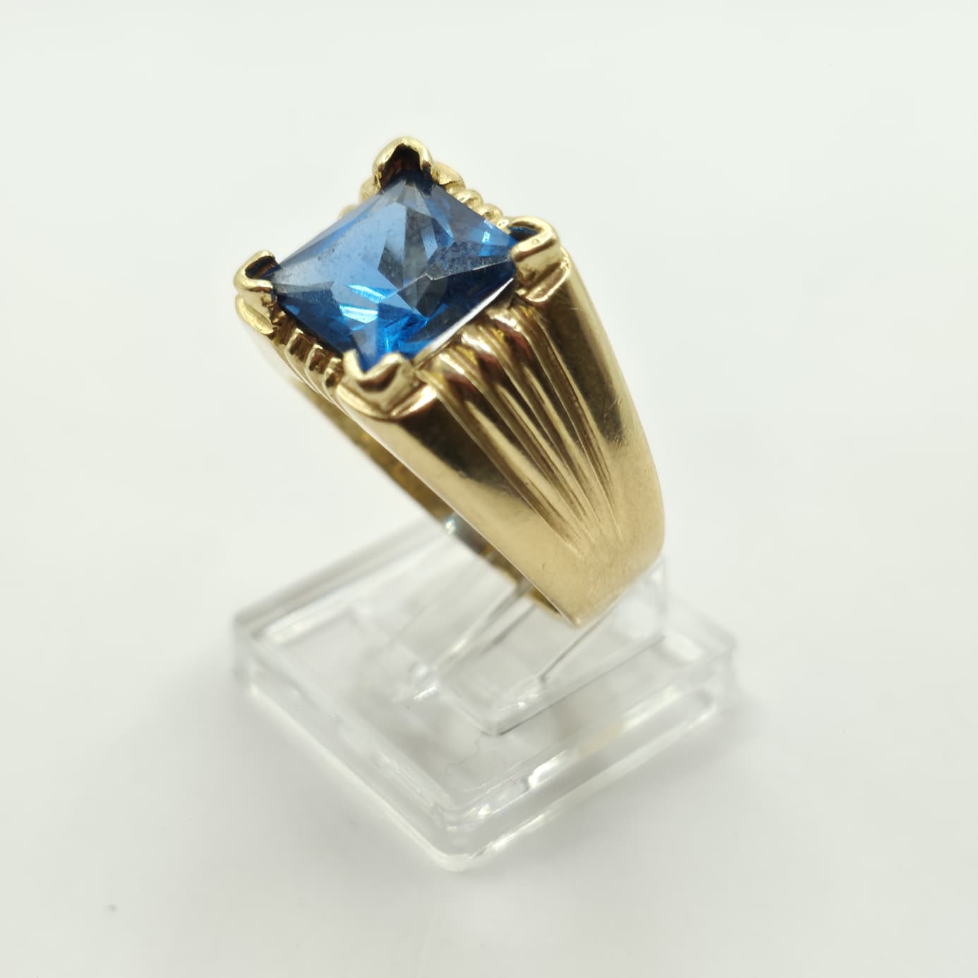MAN RING 10K