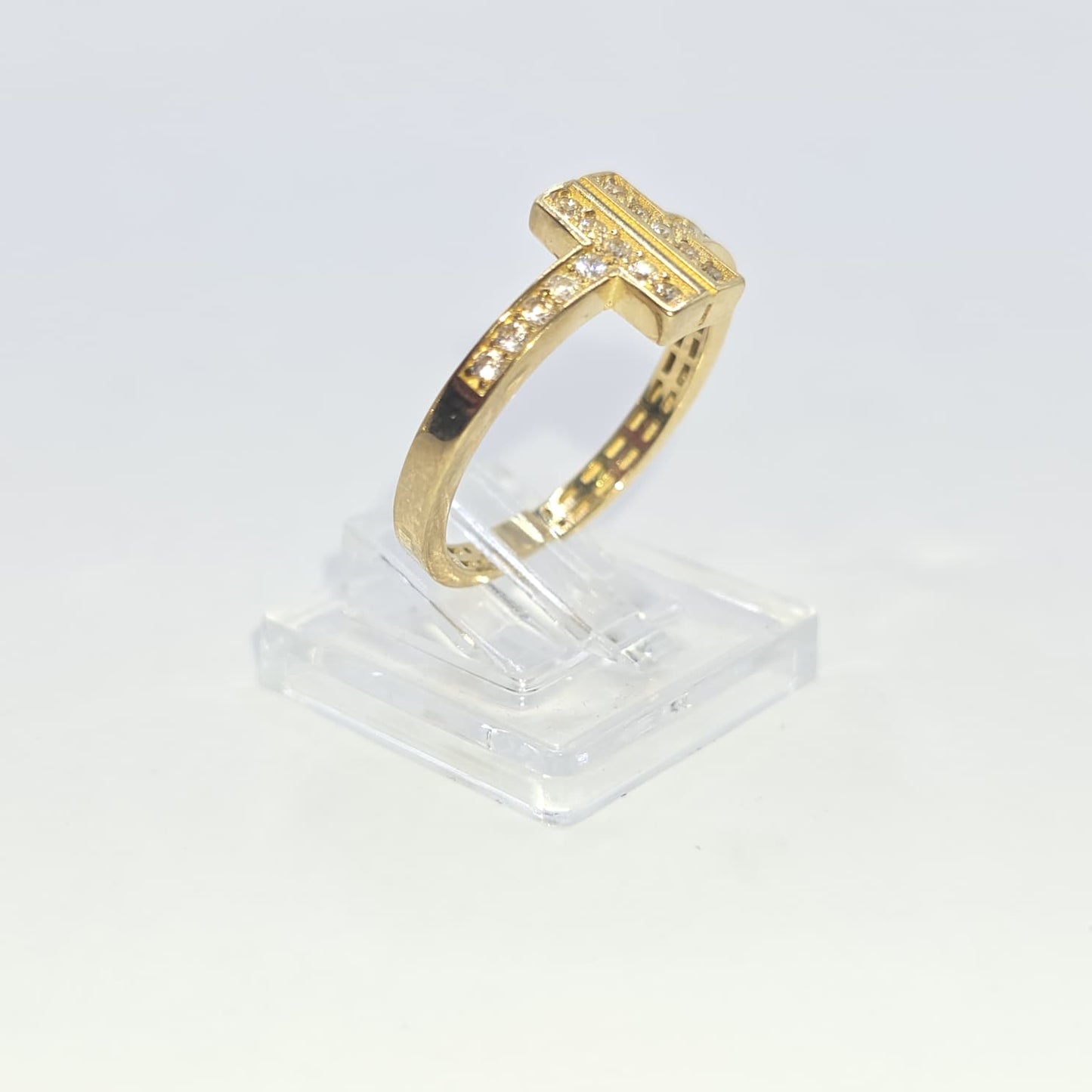 WEDDING BAND 10K